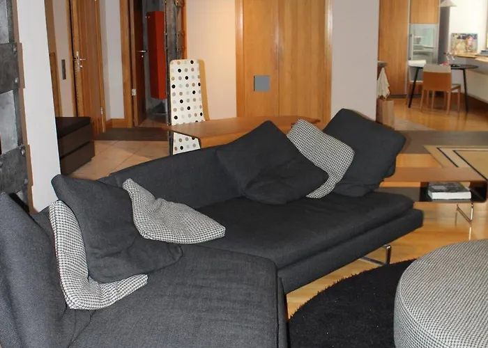 Cozy In Old Near Stpeters Church * 里加