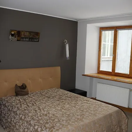 Cozy In Old Near Stpeters Church Apartament *